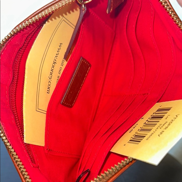 NEW Dooney & Bourke Patriots Football Navy and Brown Leather Wristlet NFL - Picture 2 of 10